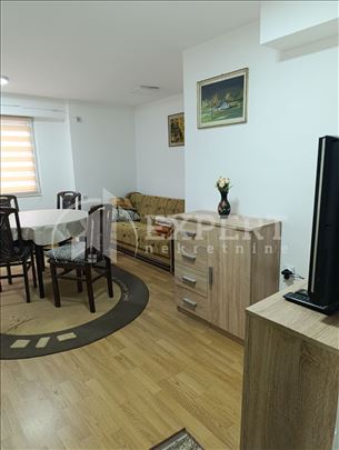 Izdaje se stan u naselju Nikola Tesla, 51m2