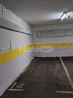 Izdajem garažno mesto - palilulska pijaca