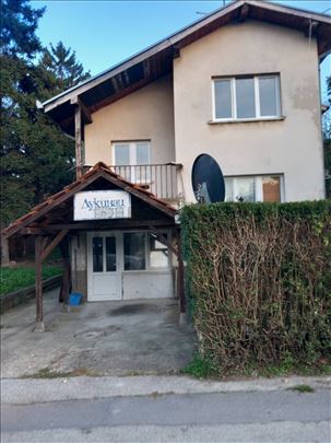 Kuća sa četiri zasebna ulaza u Sopotu, ukupne povr