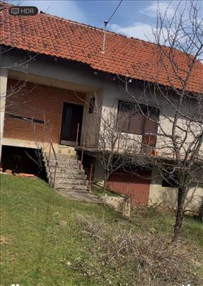 Kuća sa placem, Gornji Barbeš