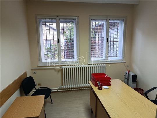 Lokal,Novi Sad,Centar,kv: 11.00, € 24000, ID: 8000