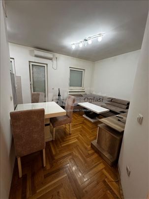 Lux stan Partizanski blok