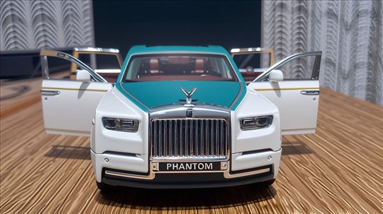 Metalni model automobila Rols Rojs Fantom