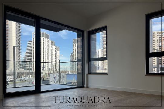 Osunčan dvosoban stan, BW King’s Park Residences