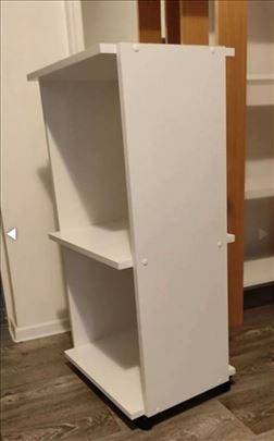 Polica na tokockie nova