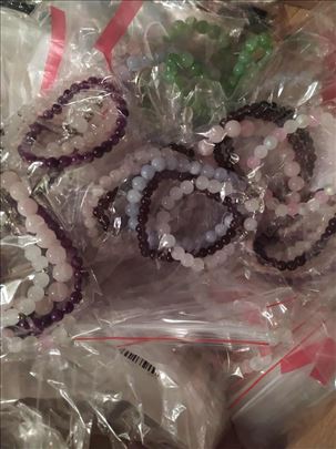 Prodaja narukvica od dragulja - poludragog kamena