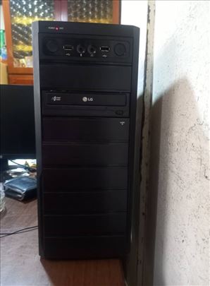 Quad core AMD kompjuter