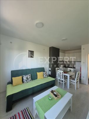 Sokobanja stan 39m2 - namešten - park Borići