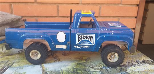 Tonka 1/10 pick up model limeni