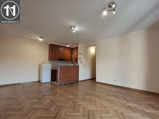 Vračar, Šumatovačka – dvosoban stan 65 m2