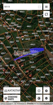 Zaklopaca kuca plac vlasnik pogled prelep