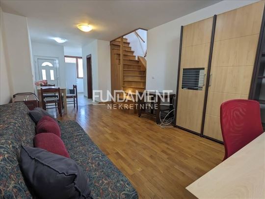 2.0 Centar 58m2+terasa, duplex, 2mč, kompletno nam