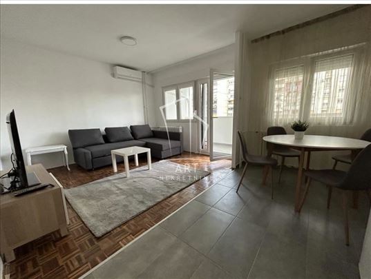 Blok 63 , namešten 2.5 stan ID#13257