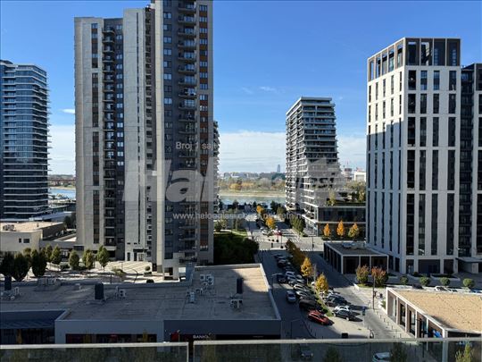 BW Eden Pogled na reku