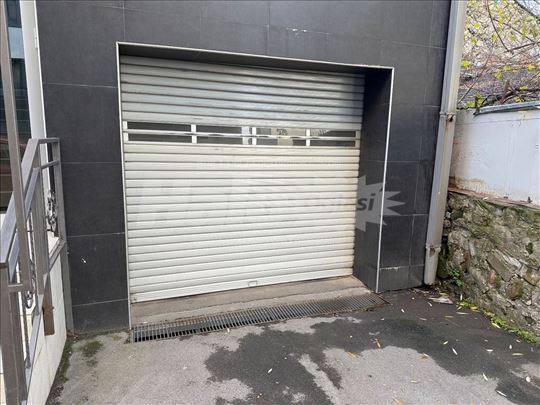 Garažno mesto, Preševska