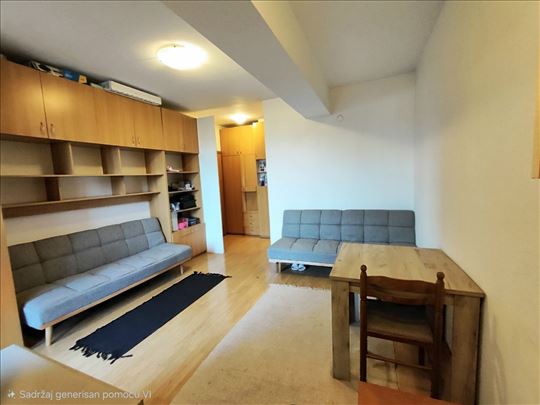 Garsonjera sa stvarima-Karaburma