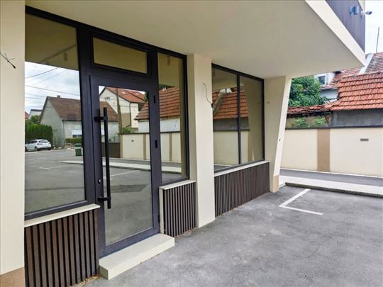 Izdaje se nov lokal u Batajnici ID#18833