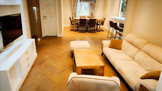 Lux, 3.0, 85m2, Svetao, Bez buke, Top Pozicija