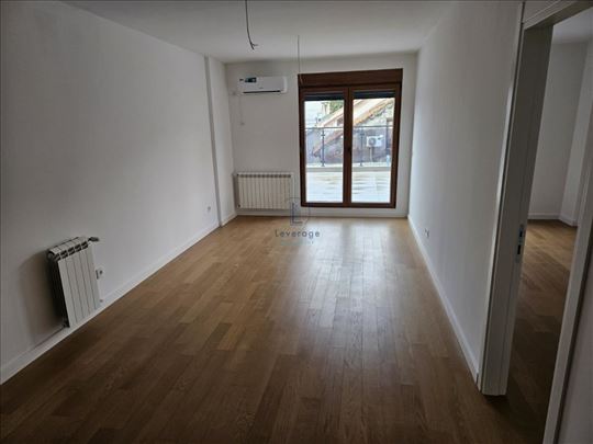 Novogradnja, Slavujev Venac, 51m2+terasa 36m2