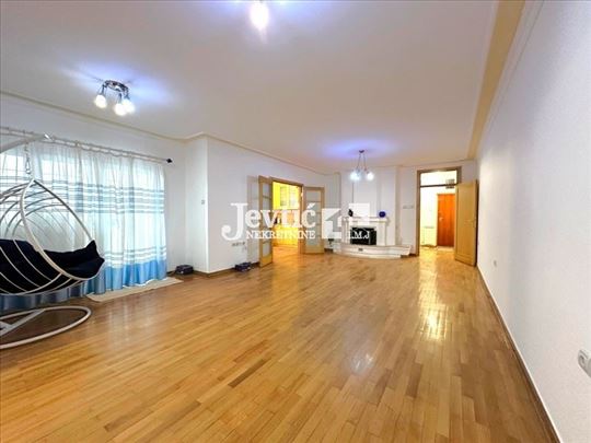 Poslovni prostor na Vračaru