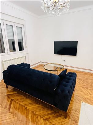 Renoviran 2.0 stan u centru grada