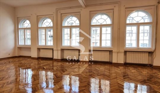 Salonac za poslovni prostor