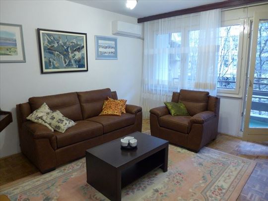 Sava Centar, 89m2, tri spavaće sobe, terasa