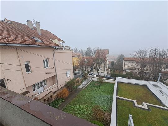 Senjak, kuća od 245 m2, 4 ari placa