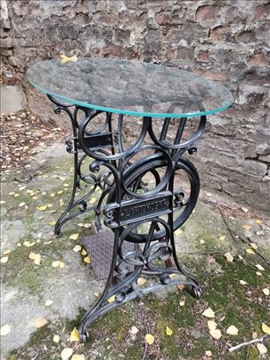 Stakleni retro sto unikat