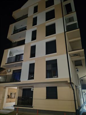 Stara pazova, izdaje se nov 3.0 polunamešten stan