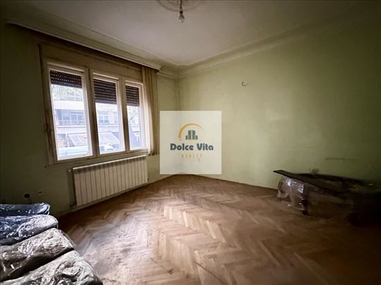 Troiposoban salonac *Visina 1-g sprata