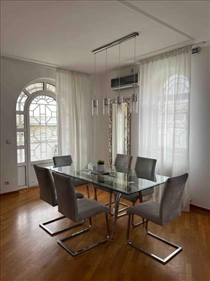 135m2 – Senjak, Topčider, Beograd