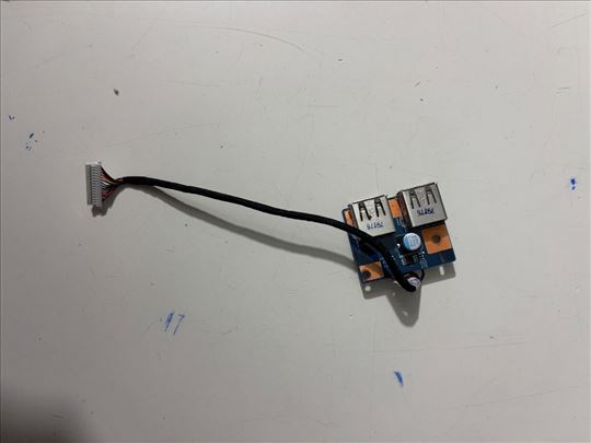 Acer Aspire 5536 - USB Plocica