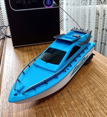 Čamac na daljinski RC