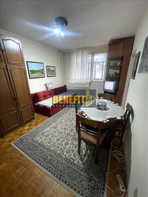 Funkcionalan stan u blizini Šumica