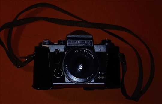 Praktica super TL Auto makinon 1:2.8 F=28 mm
