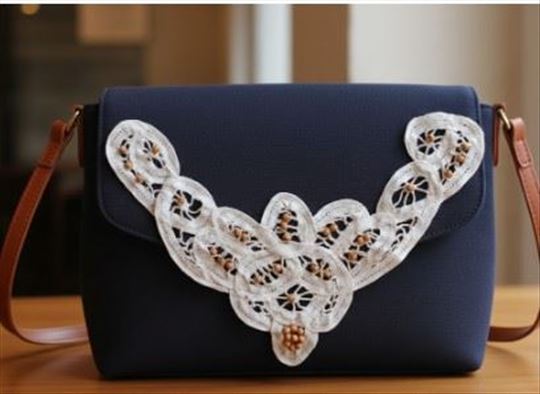 Preobrazite odeću: Poentlas Aplikacija sa Perlicam