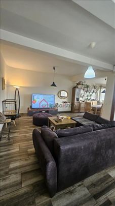 Prostran 4.0 stan, pogled na Avalski toranj