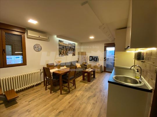 Jednosoban stan 44m2 Bulevar Nemanjića