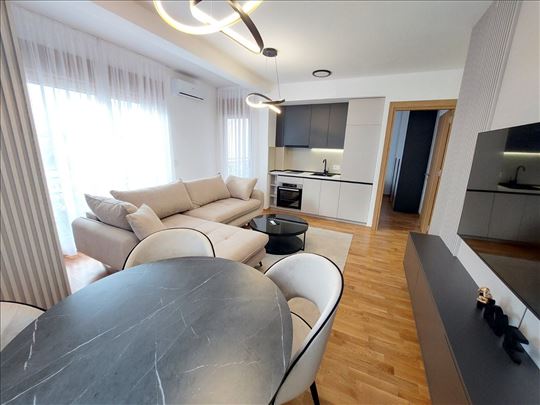 Banjalučka, novogradnja-neuseljavan stan 