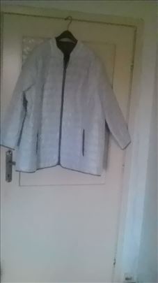 Bela jakna za prelazni period xxl ili čak xxxl