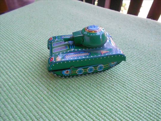 Ex YU tenk iz '70ih - kao nov