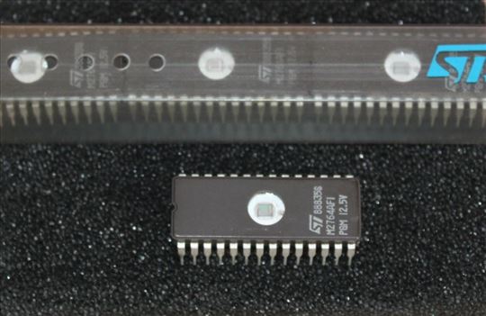 Nmos Eprom M2764AF1