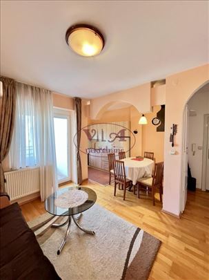 Novi Sad, Grbavica, Odlican jednoiposoban stan