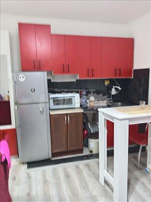 Izdajem jednoiposoban stan, kompletno namešten