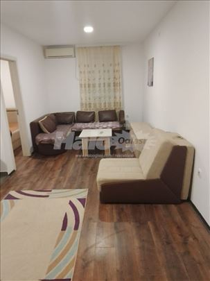 Izdajem kompletno opremljen stan