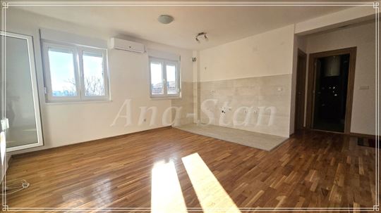 Kaluđerica, 39m2, novogradnja, uknjižen, parking