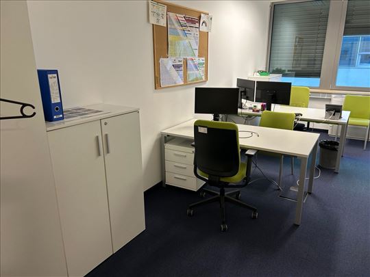 Kancelariski namestaj steelcase