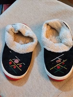 Kožne, kućne papuče br.40