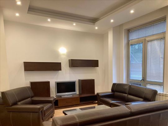 Lux, Hram, 60+20m2, sa garažom